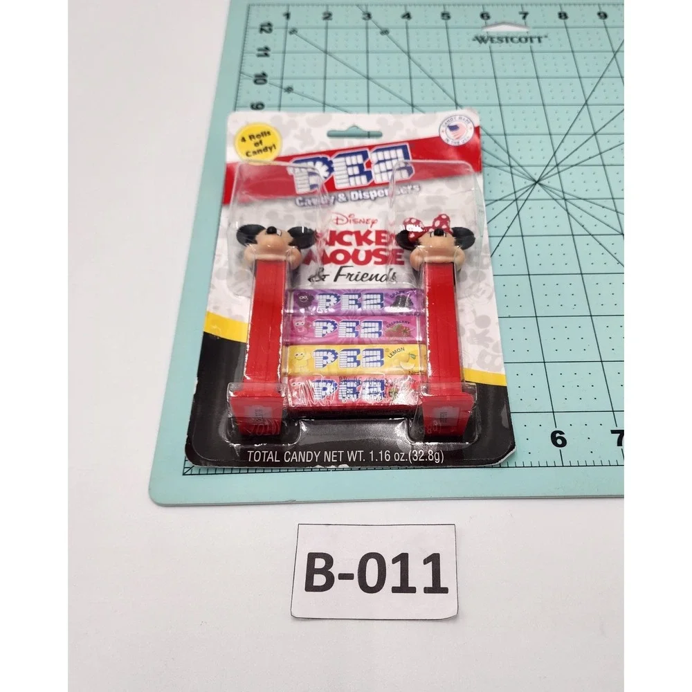 Mickey Mouse and Friends Pez Dispenser Duo‎ Minnie Mouse Disney
